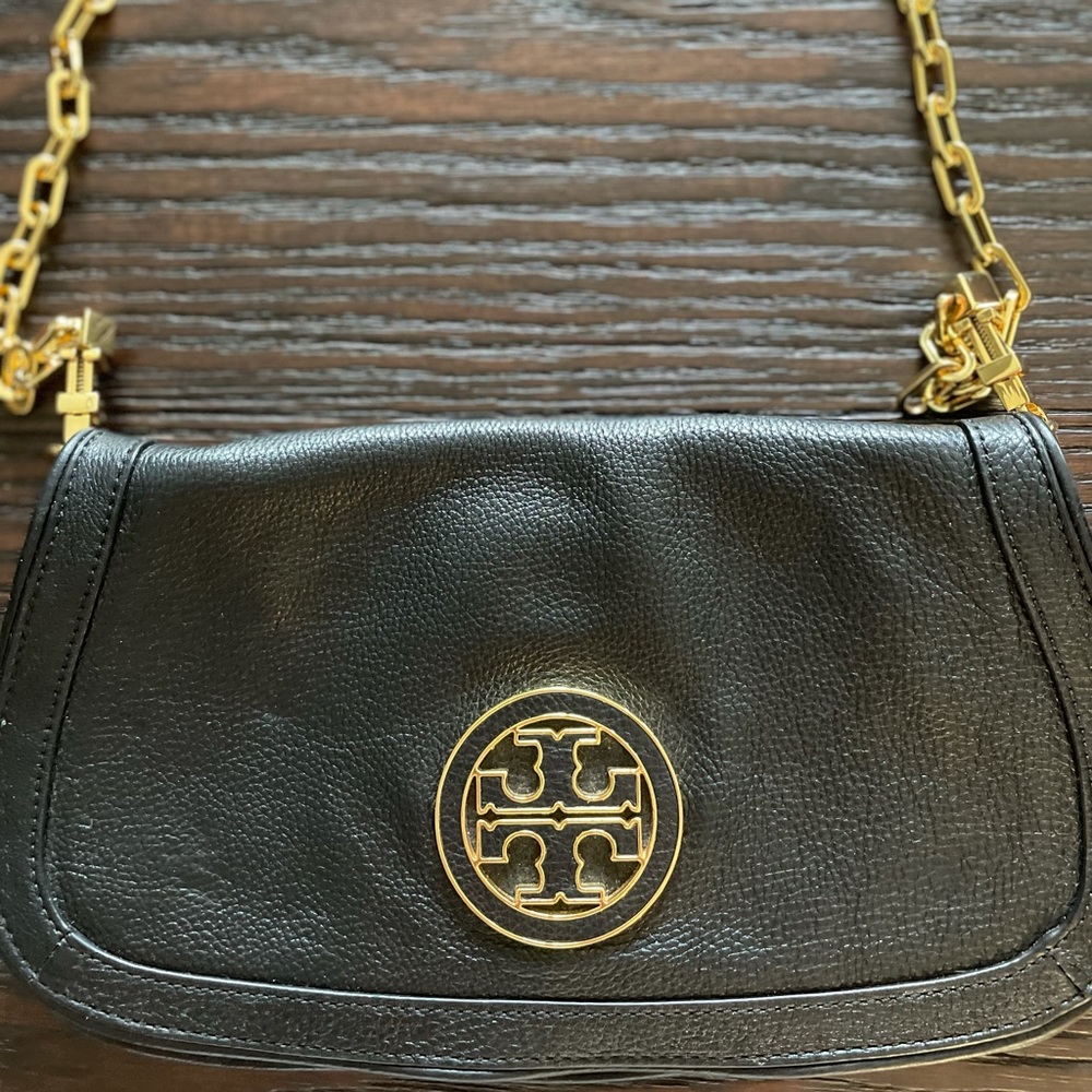 Amazing Condition Tory Burch Crossbody Black
